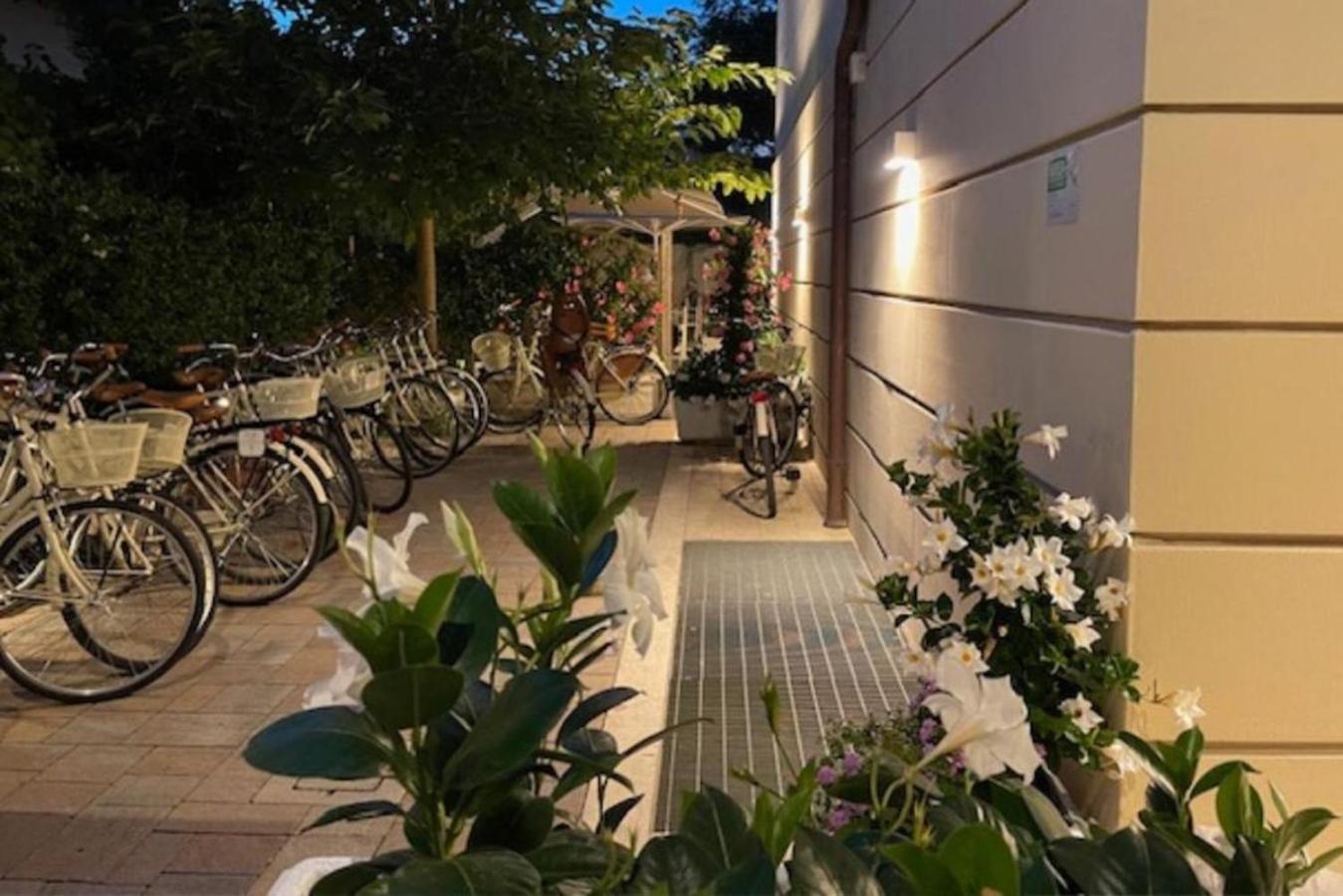 Hotel Villa Barsanti Pietrasanta Dış mekan fotoğraf